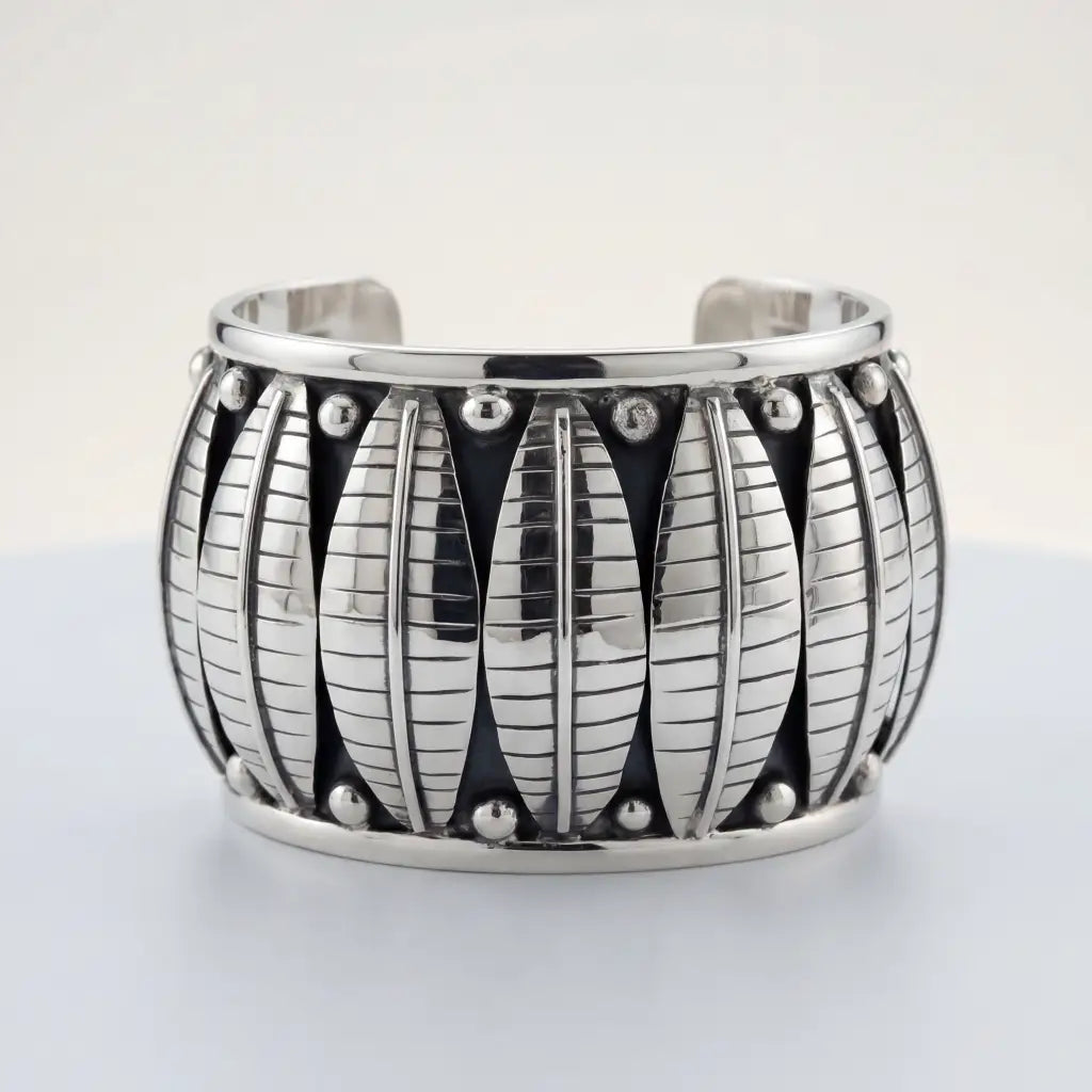 Silver leaf Taxco bracelet modern design and incredible
