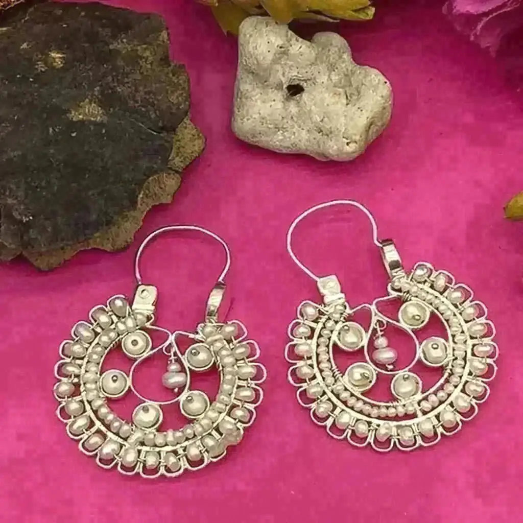 Filigree arrcada earrings with pearls - Earring