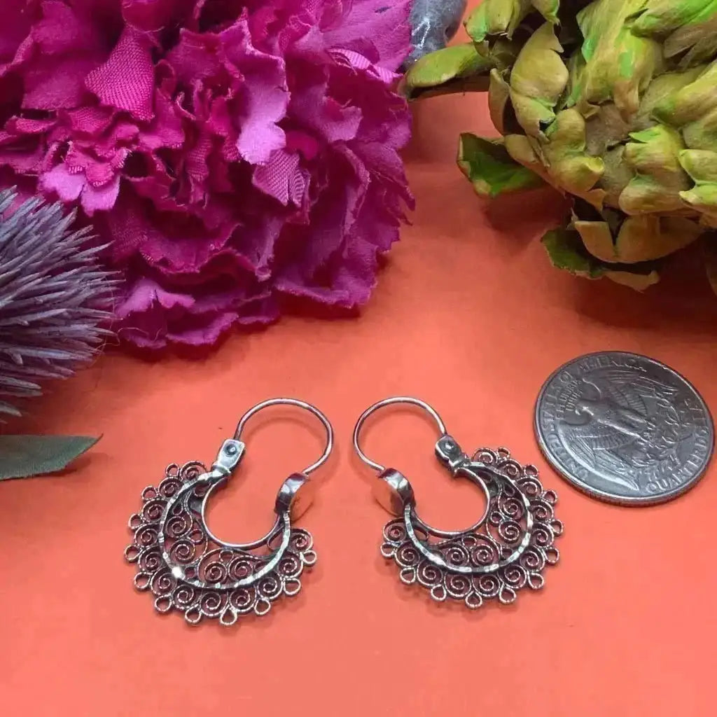 Medium arracada filigree earrings