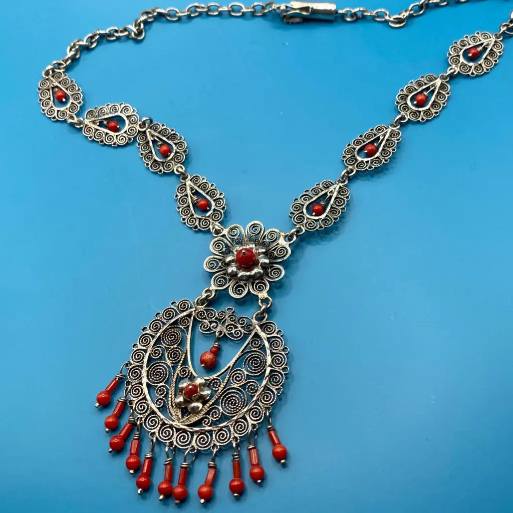 Oaxacan vintage Silver filigree necklace with coral circa