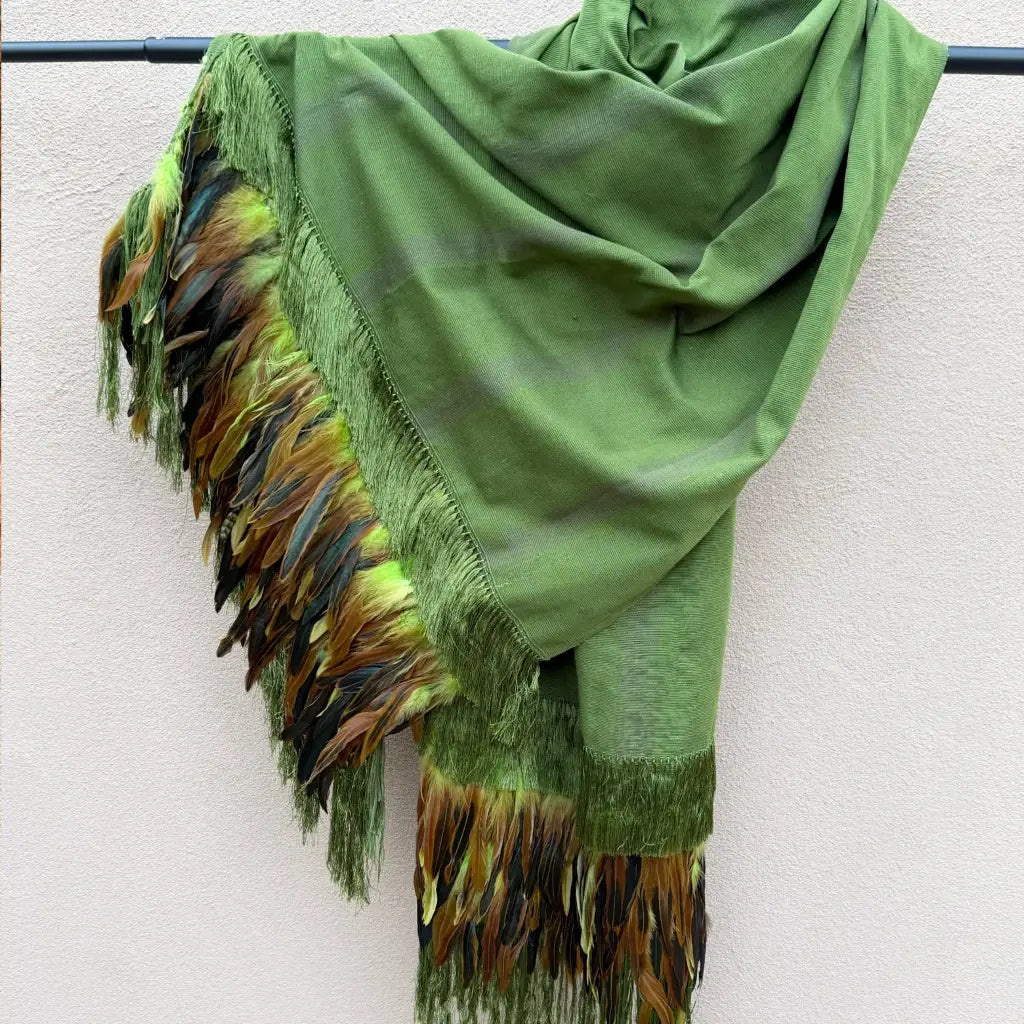 Purepecha rebozo with fringe and feathers - Shawl