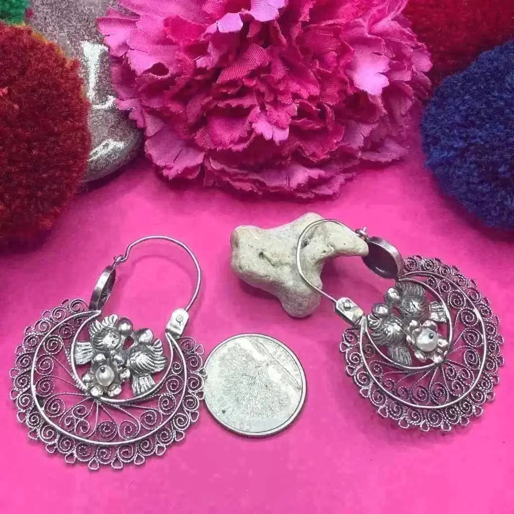 Silver Arracadas Earrings with doves flowers and pearls