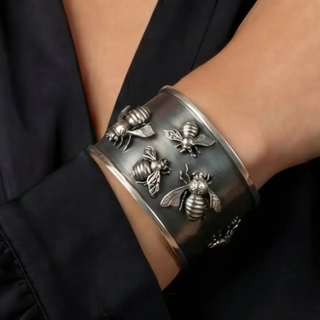 Silver Bee bracelet from Taxco-fantastic design