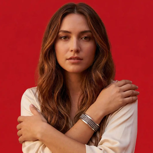 Silver dot Taxco clamper bracelet modern design like vintage