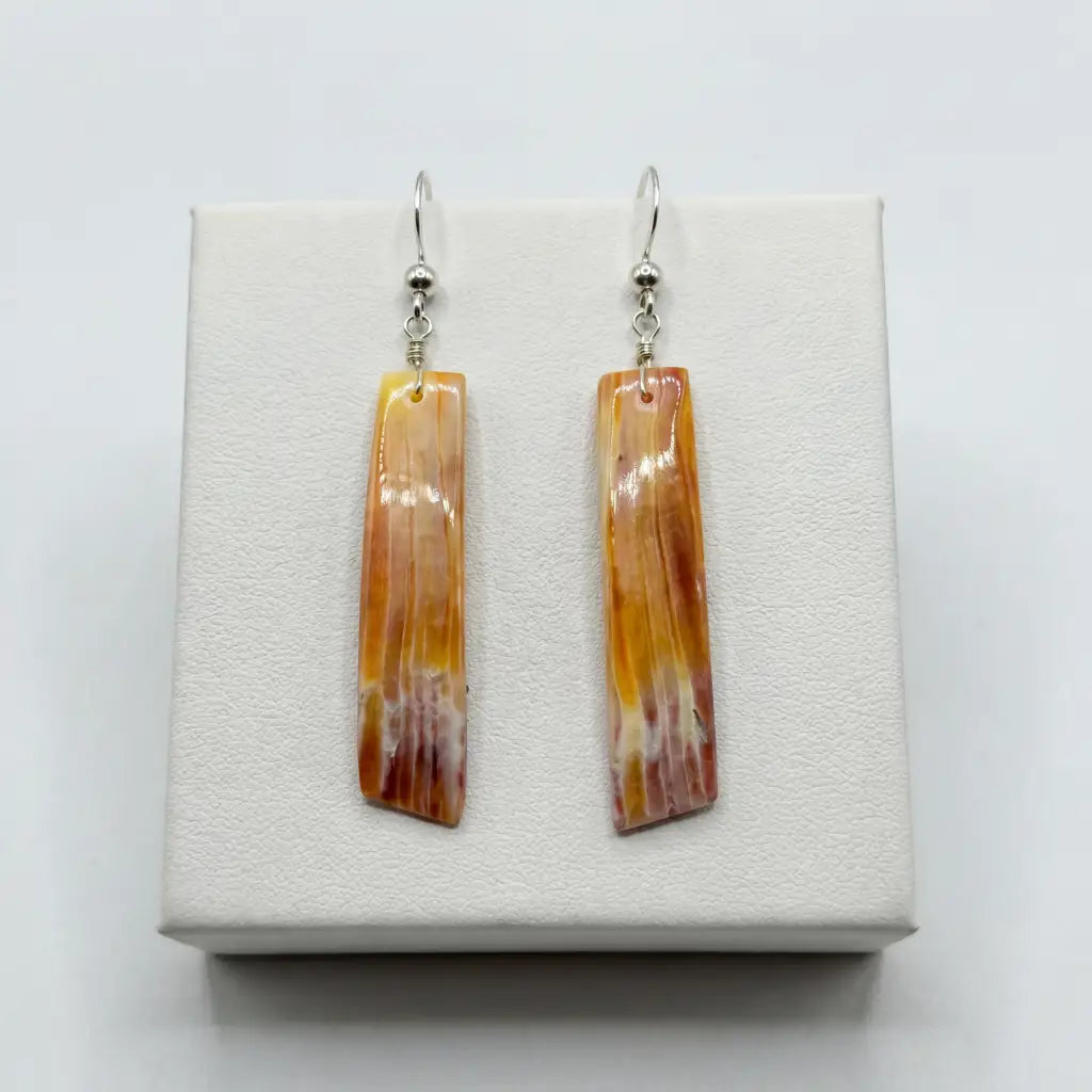 Tewa/Santo Domingo Native American earrings spiny oyster